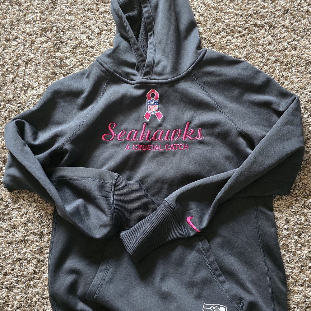 Womens NFL Seattle Seahawks Charcoal Crucial Catch Hoodie